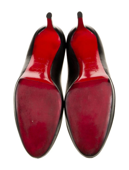 Christian Louboutin New Simple Leather Pumps
