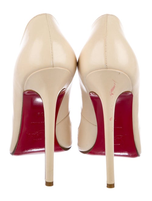 Christian Louboutin So Kate Leather Pumps