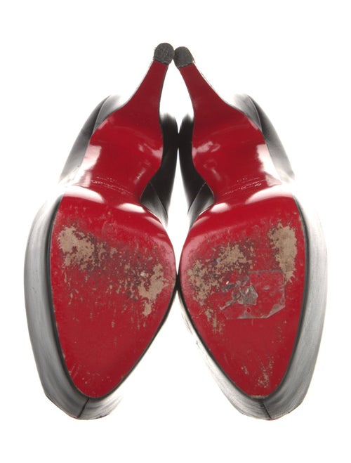 Christian Louboutin Leather Pumps