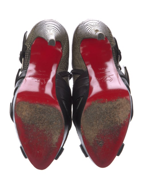 Christian Louboutin Mesh Mesh Accents Pumps