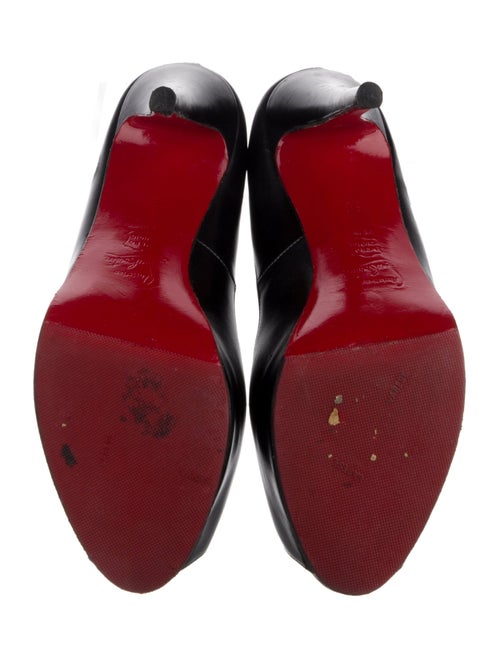 Christian Louboutin Leather Pumps