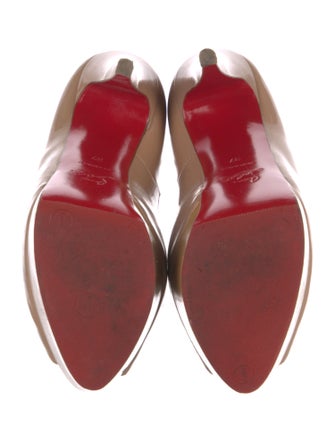 Christian Louboutin Patent Leather Pumps