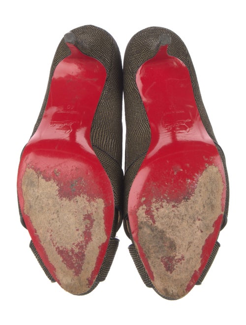 Christian Louboutin Leather Leather Trim Embellishment Pumps