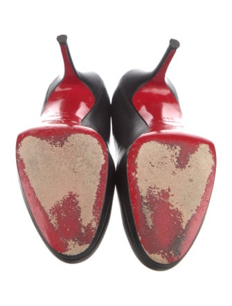 Christian Louboutin Leather Pumps