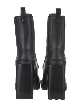 Christian Louboutin Spike Accents Leather Chelsea Boots