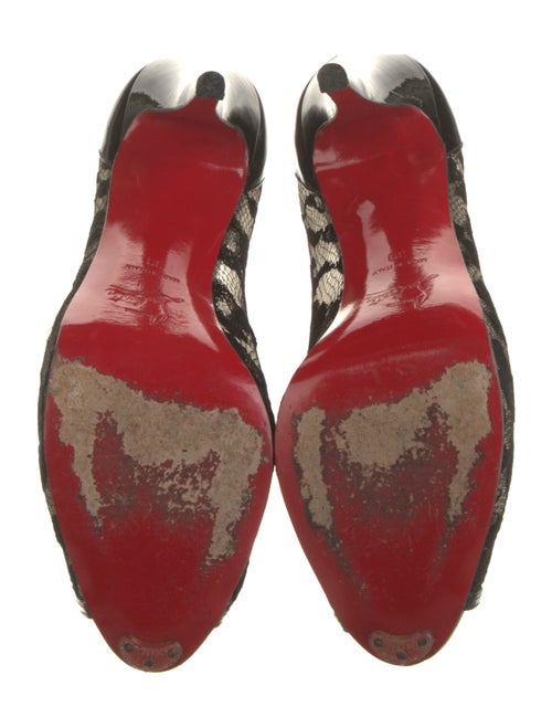 Christian Louboutin Lace Lace Pattern Pumps