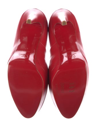 Christian Louboutin Leather Pumps