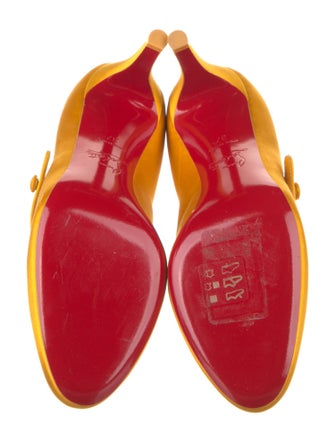 Christian Louboutin Pumps