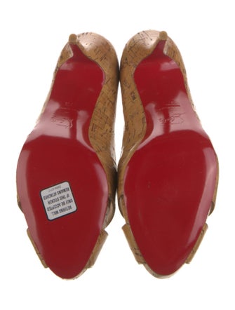 Christian Louboutin Pumps