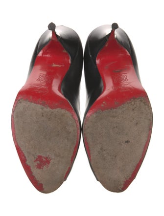 Christian Louboutin Leather Pumps