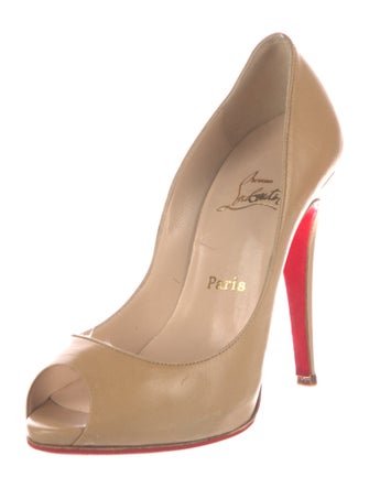 Christian Louboutin Leather Pumps