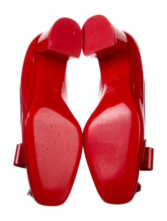 Christian Louboutin Patent Leather Bow Accents Pumps
