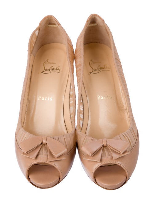 Christian Louboutin Leather Bow Accents Pumps