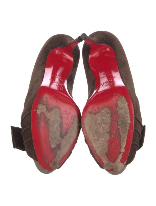 Christian Louboutin Suede Bow Accents Pumps