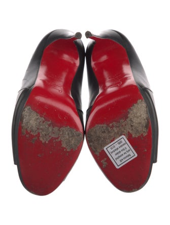 Christian Louboutin Leather Pumps