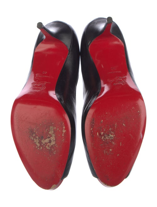 Christian Louboutin Leather Pumps
