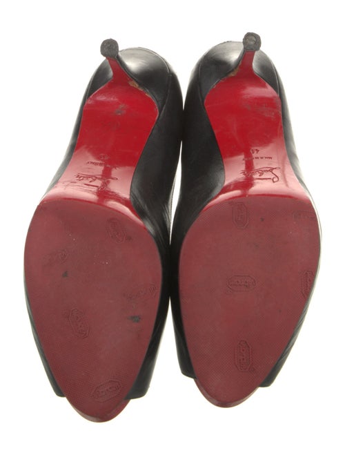 Christian Louboutin Leather Pumps