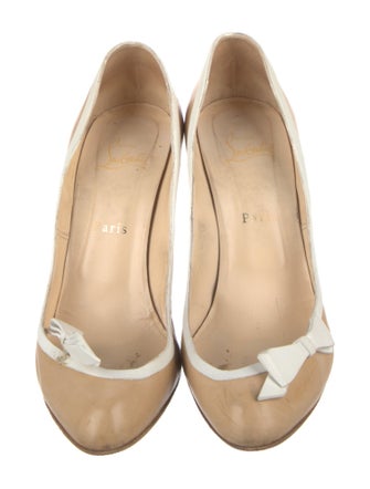 Christian Louboutin Leather Bow Accents Pumps
