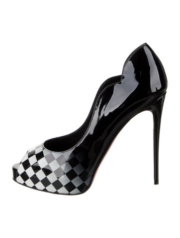 Pre-owned Christian Louboutin Patent Leather Plaid Print Pumps In Black