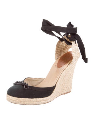 christian louboutin online consignment christian louboutin online consignment