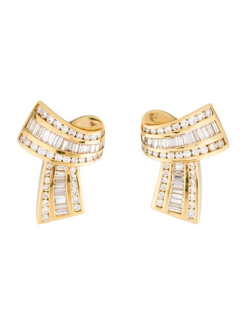 Charles Krypell 18K 2.82ct Diamond Swirl Earclip Earrings