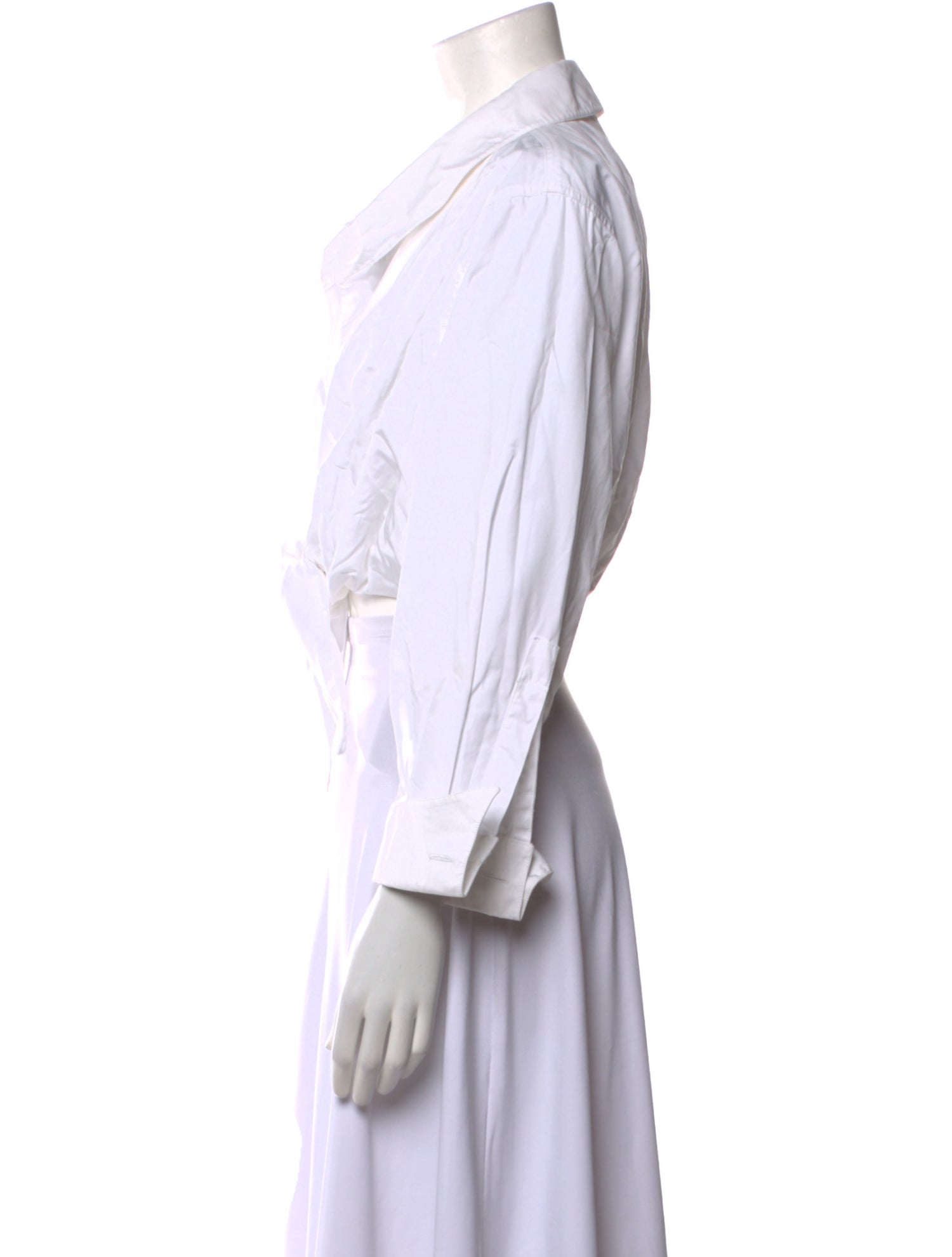 Claude Montana V-Neck Three-Quarter Sleeve Crop Top