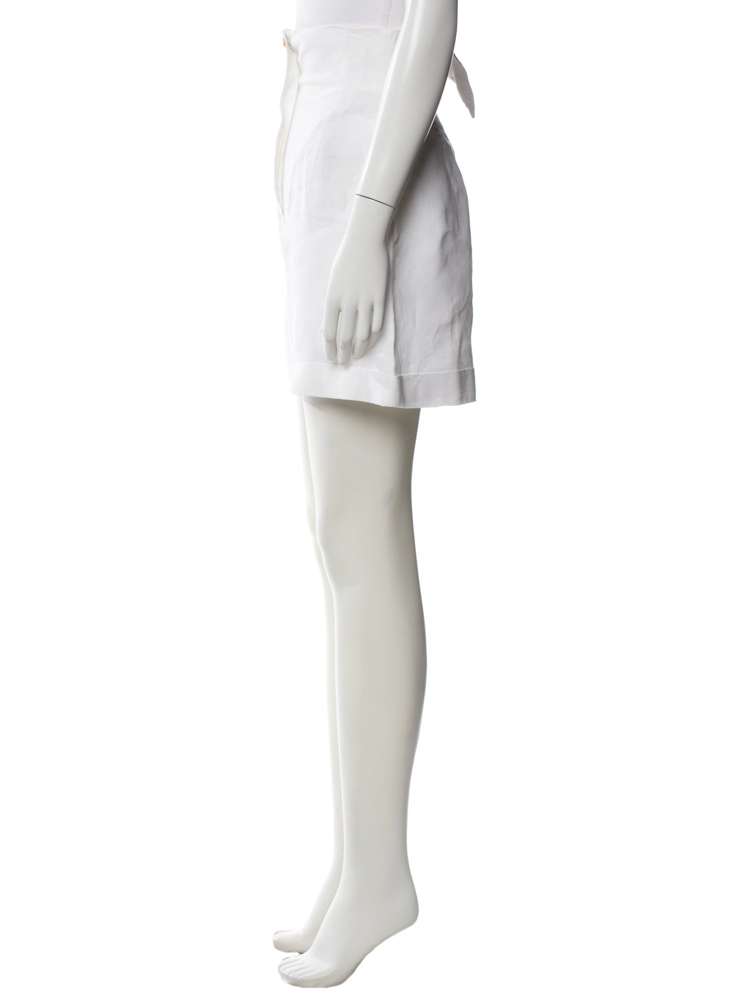 Claude Montana Linen Mini Shorts