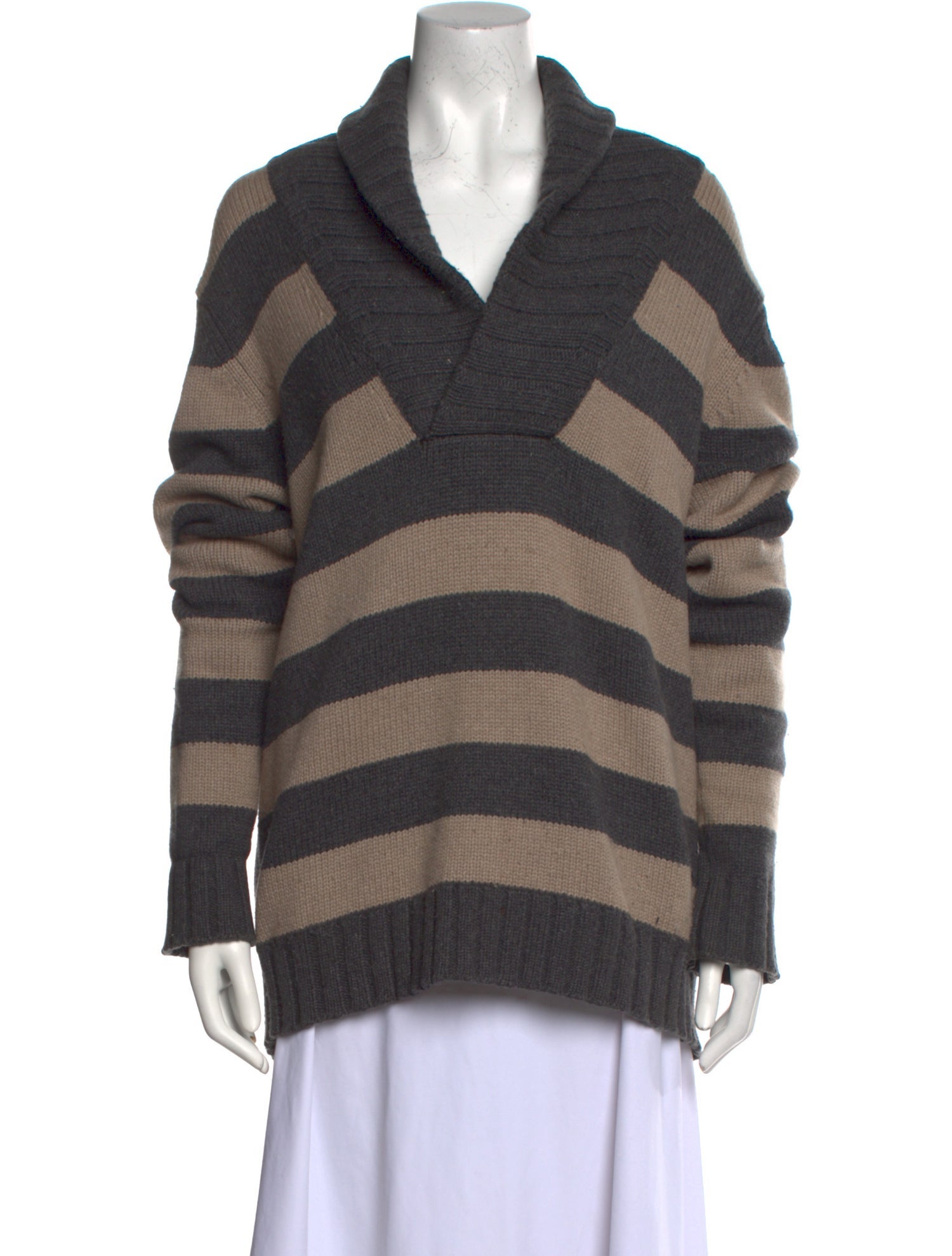 Cloak Vintage 2005 Pullover