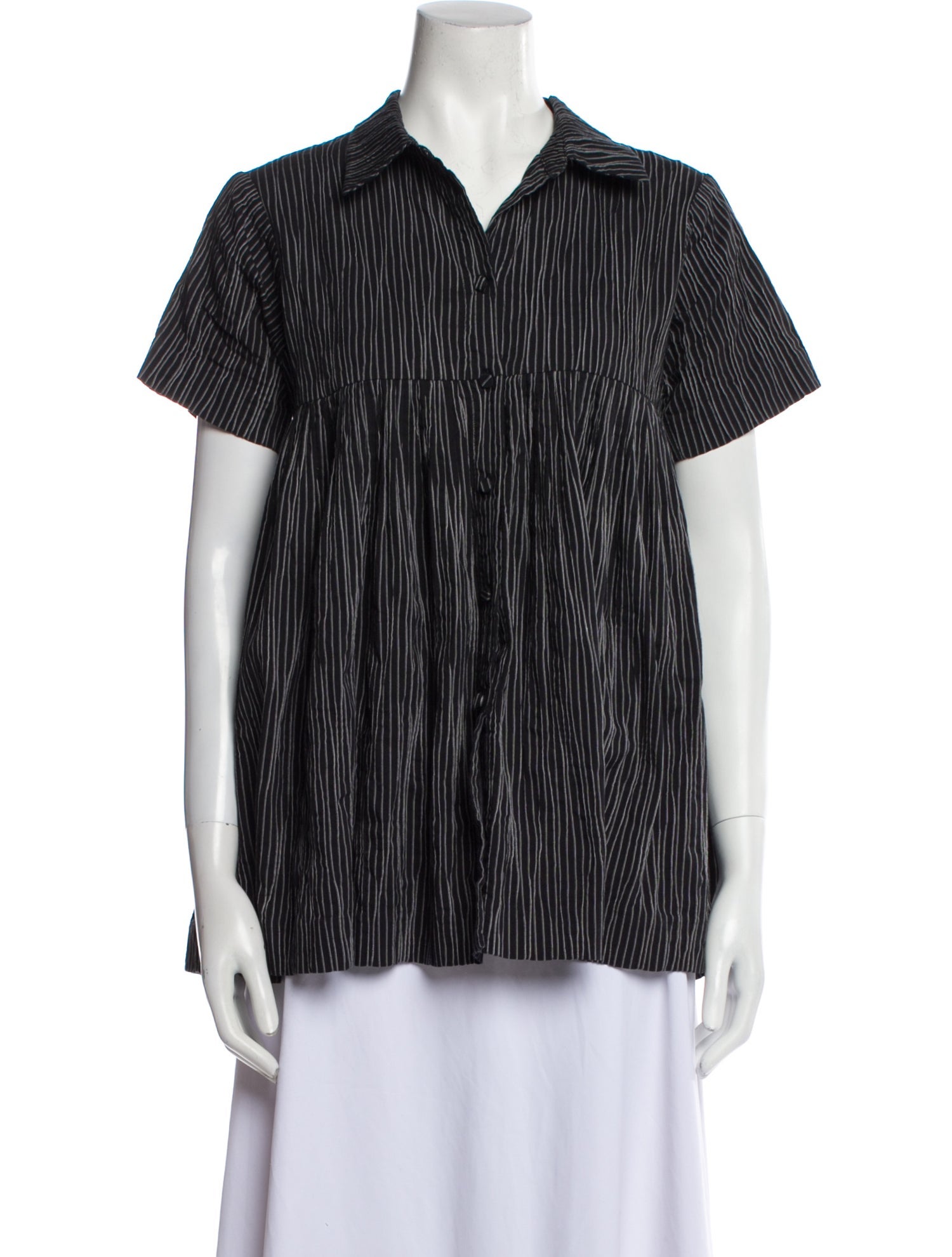 Co. Printed Short Sleeve Button-Up Top