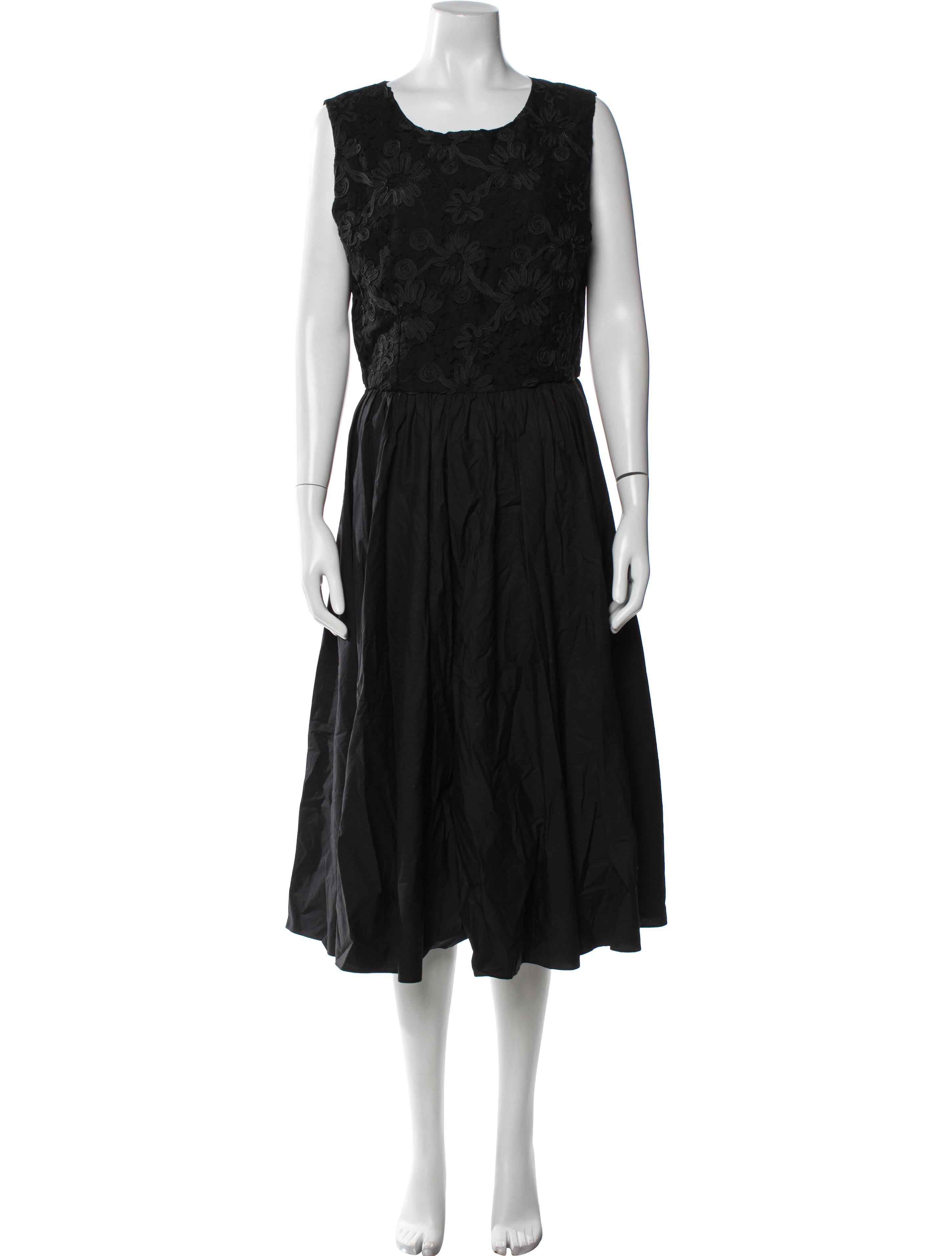 Co. Scoop Neck Midi Length Dress