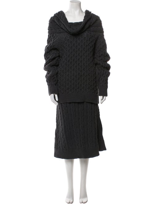 Co. Patterned Skirt Set