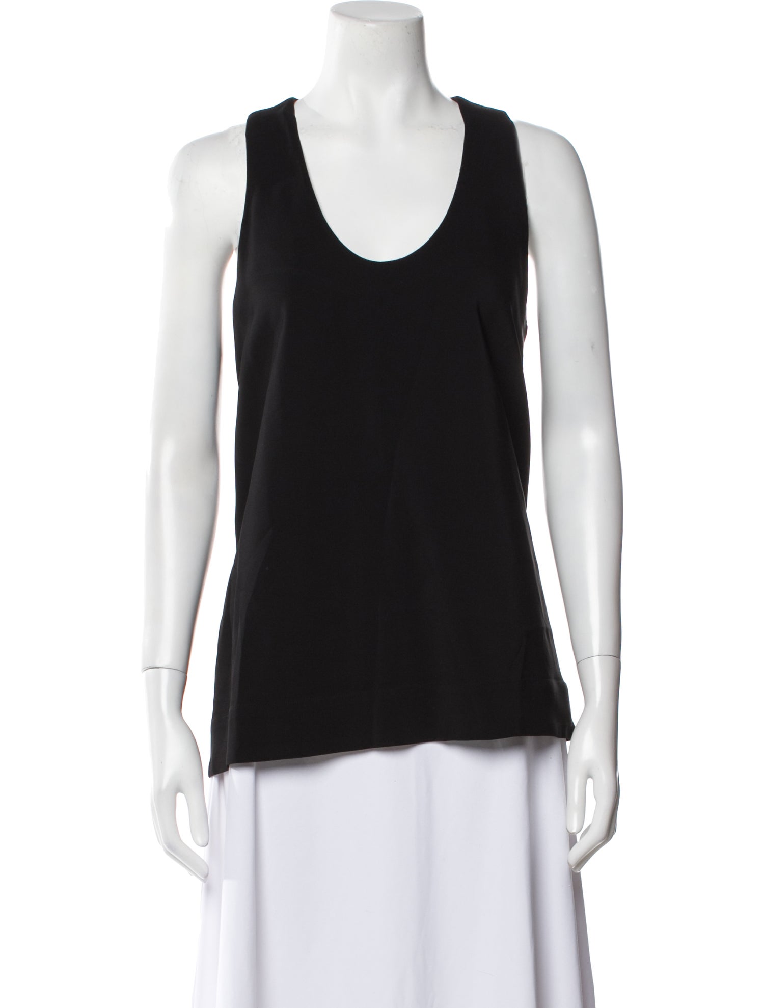 Co. Scoop Neck Sleeveless Top
