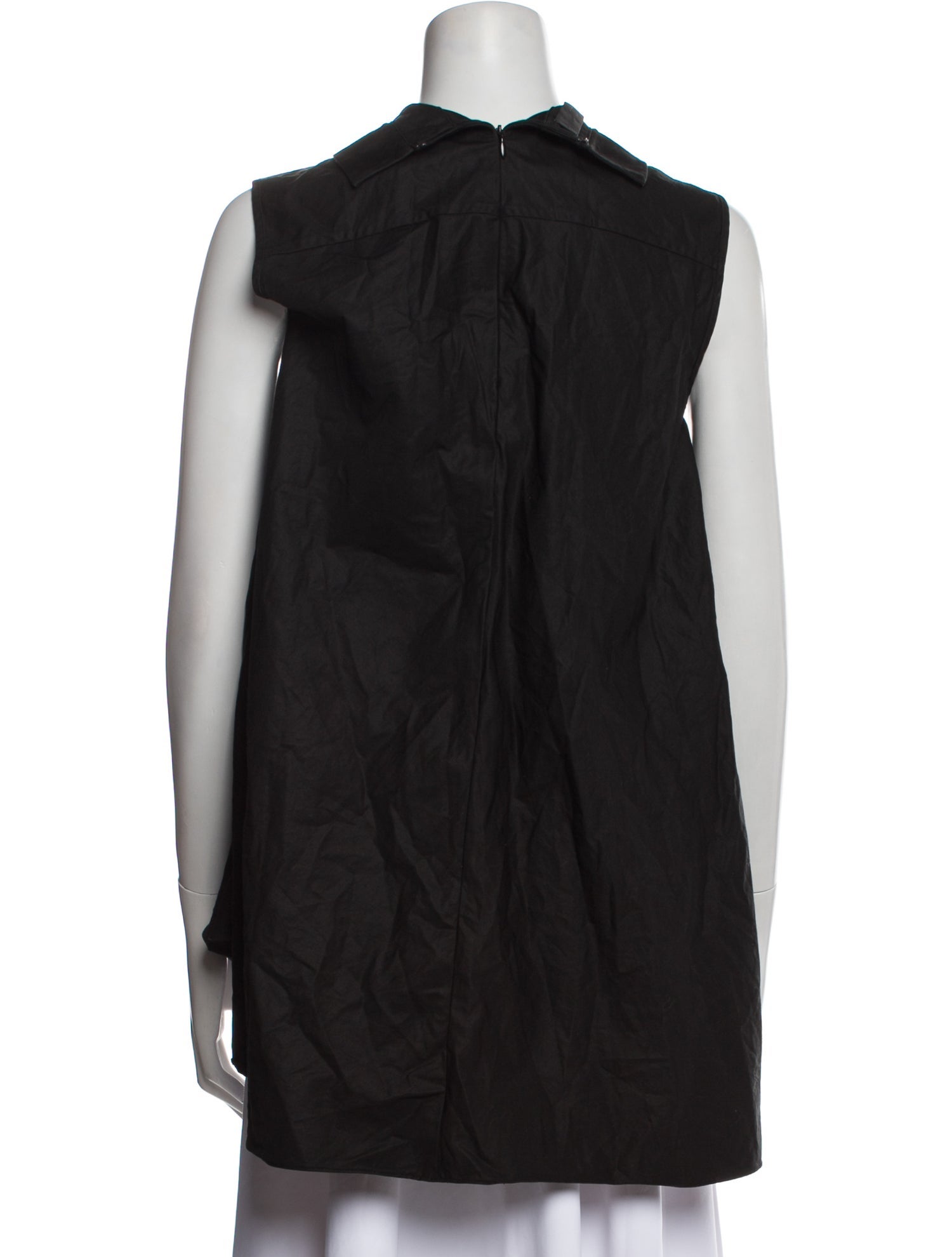 Co. Mock Neck Sleeveless Blouse