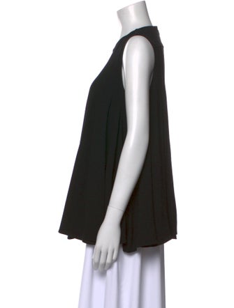 Co. Crew Neck Sleeveless Top