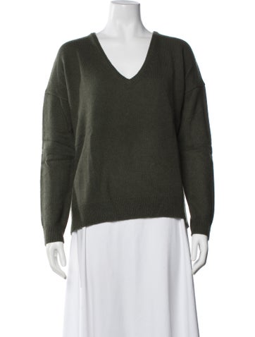 Pre-owned Co Cashmere V-neck Sweater In Green
