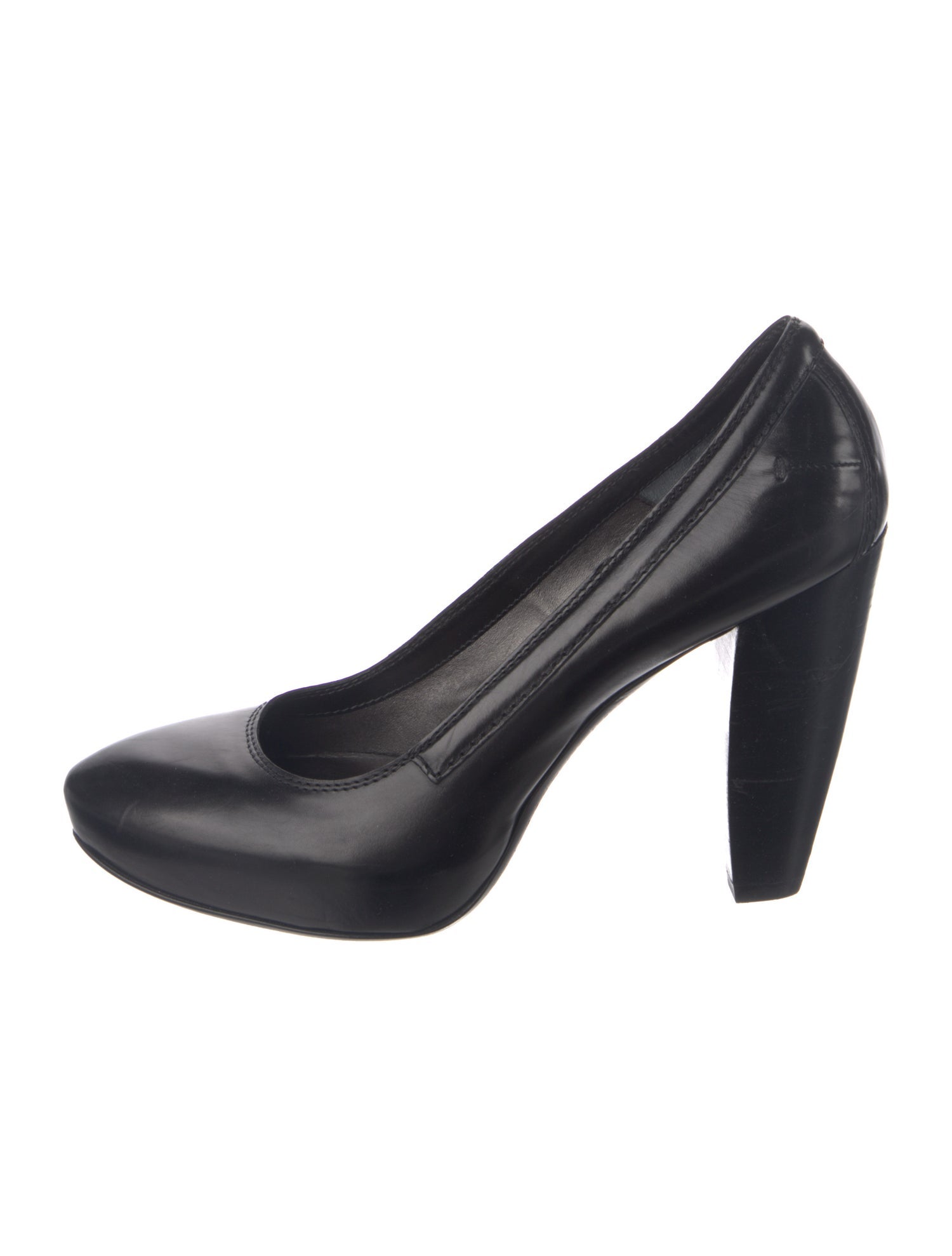 Costume National Leather Pumps