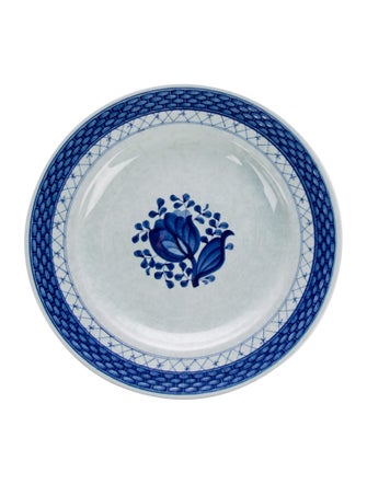 Royal Copenhagen 25-Piece Aluminia Tranquebar Tableware Set