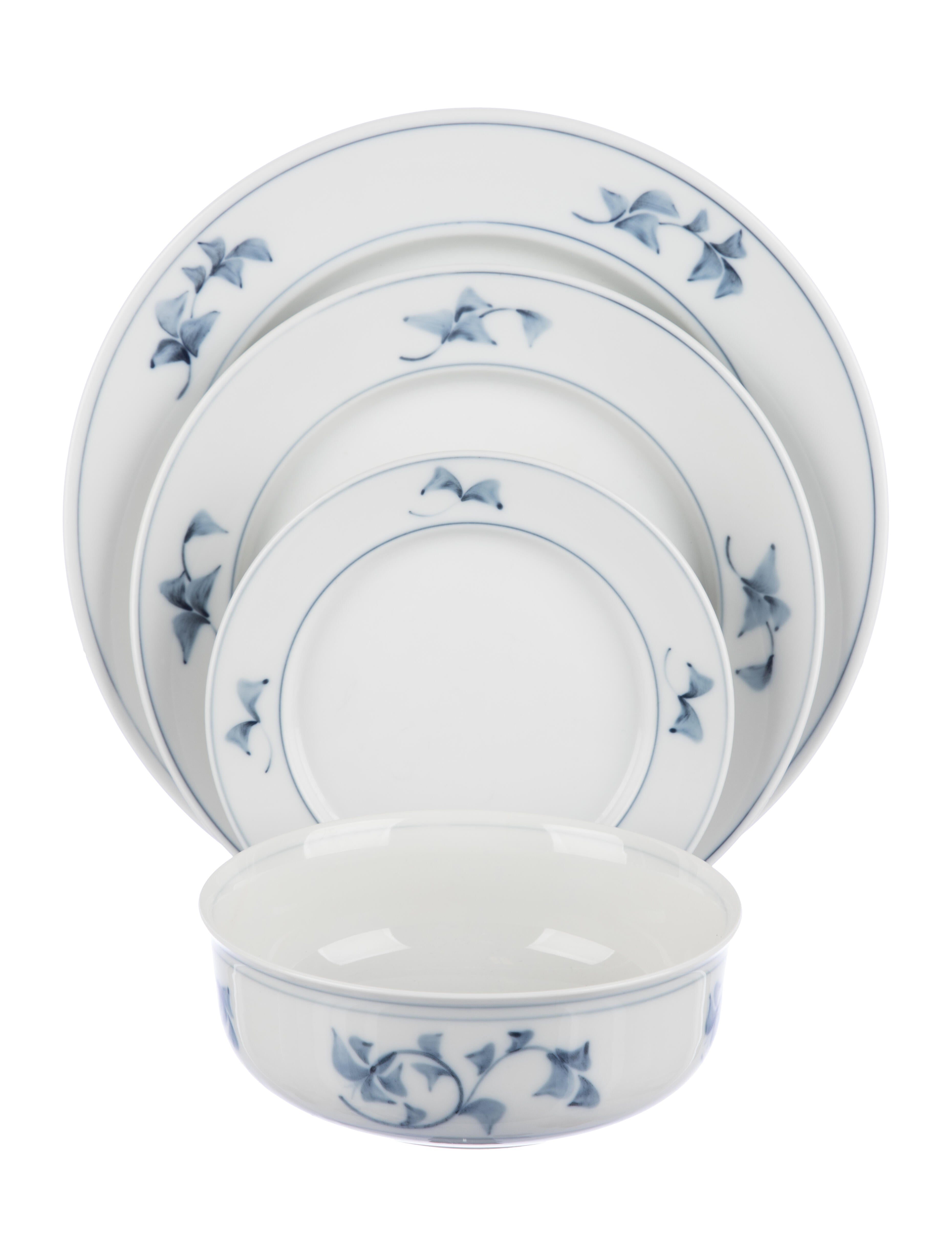 Royal Copenhagen 41 Piece Blue Fluted Full Lace Tableware Set Blue