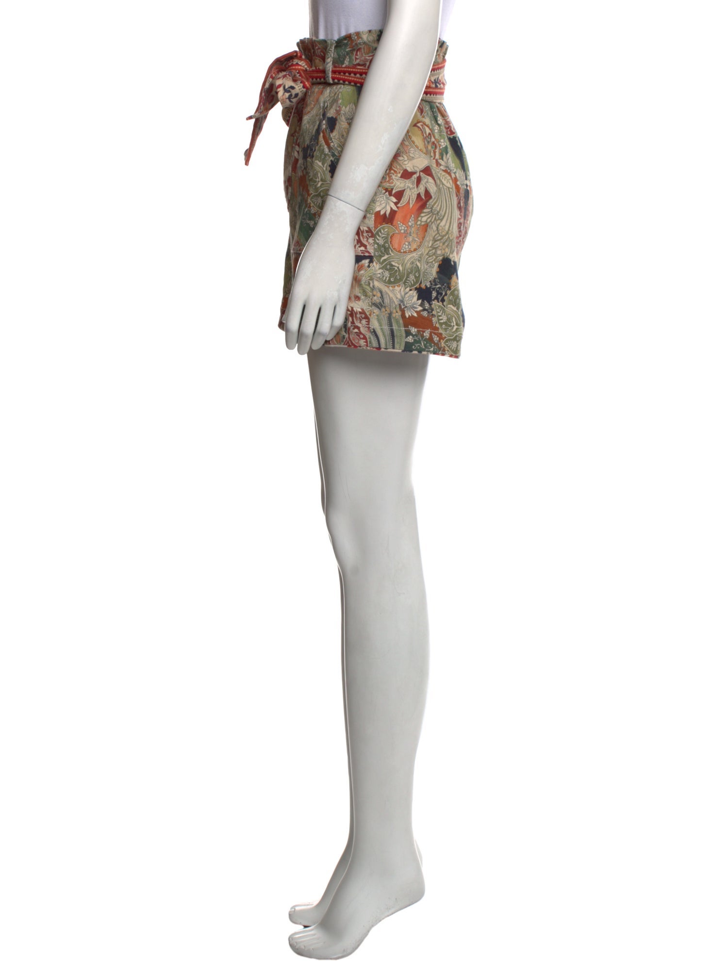 Chufy Floral Print Mini Shorts