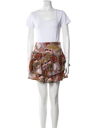 Chufy Printed Ruffle Embellishment Short Set