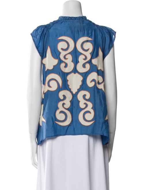 Chufy Printed Mock Neck Blouse