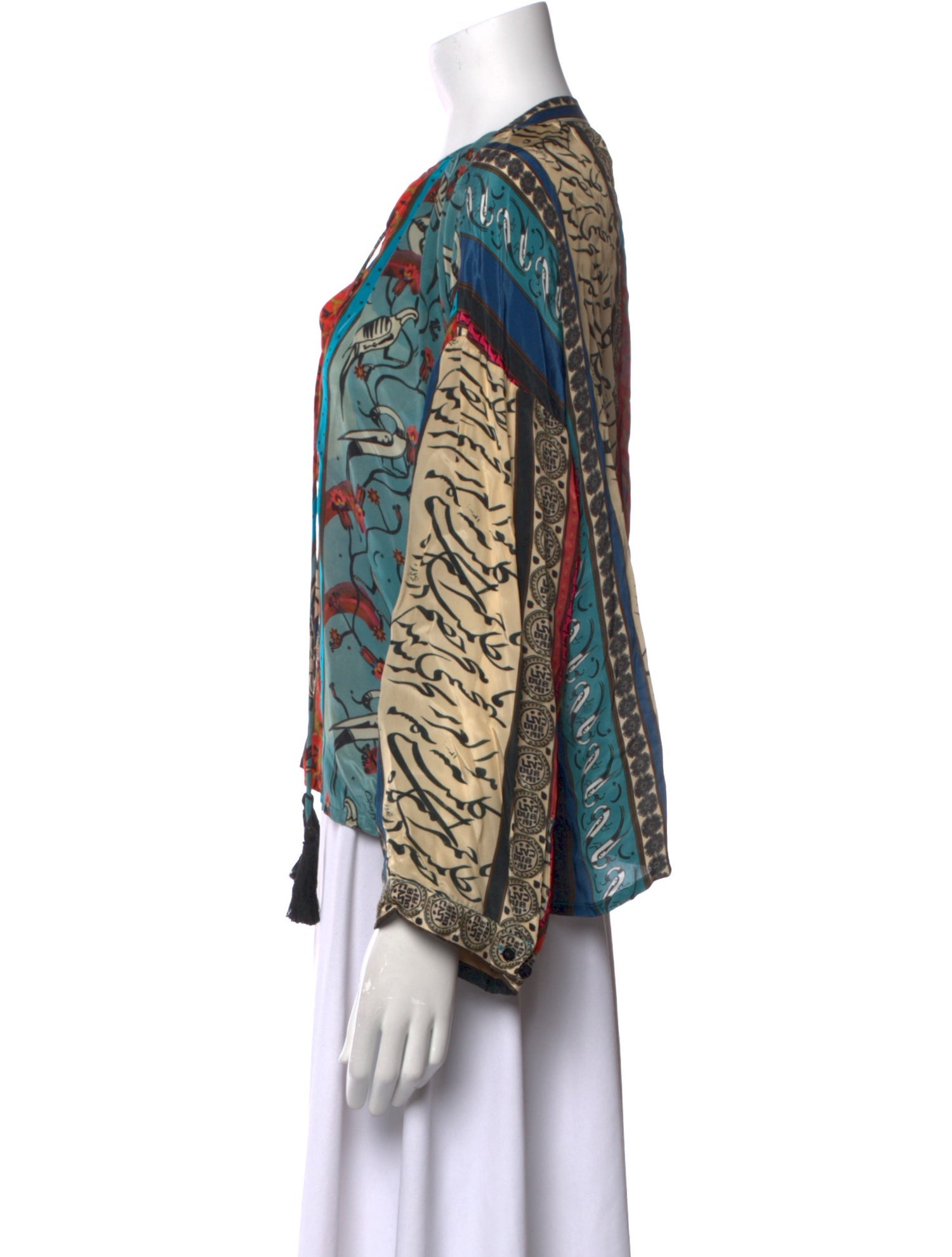 Chufy Printed V-Neck Blouse