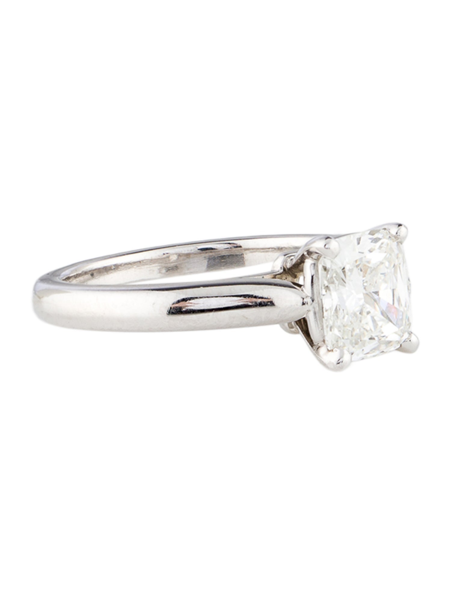 Cartier 1895 Solitaire Diamond Engagement Ring
