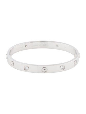 Cartier 4 Diamond Classic LOVE Bracelet