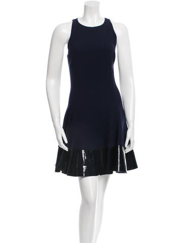 Cushnie et Ochs Patent-Accented Wool Dress