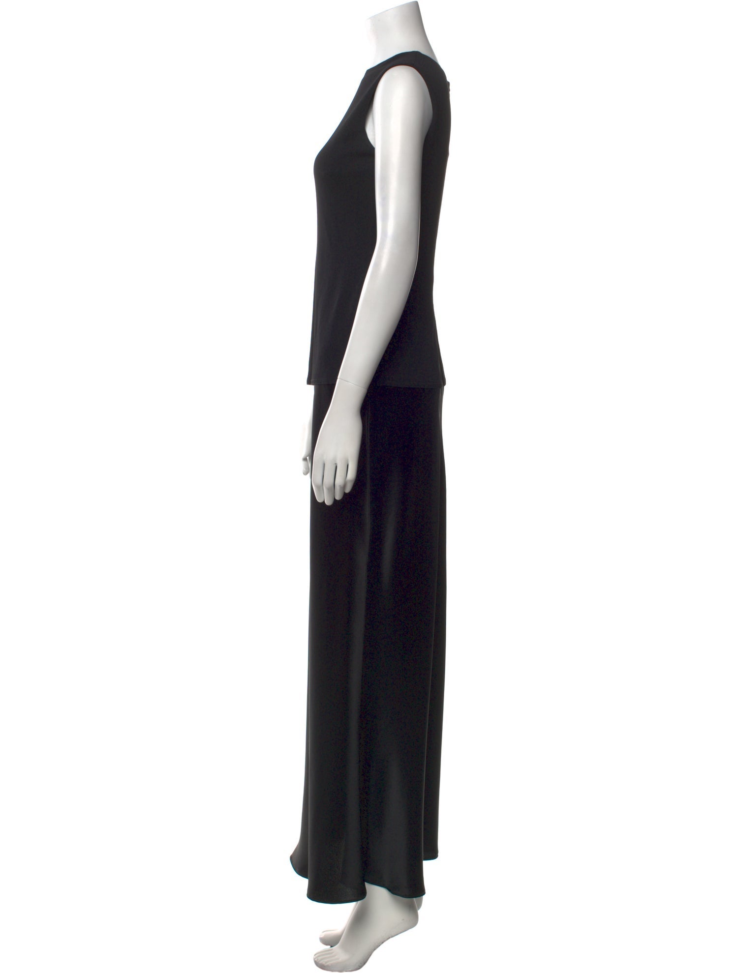 Carla Westcott Crew Neck Long Dress