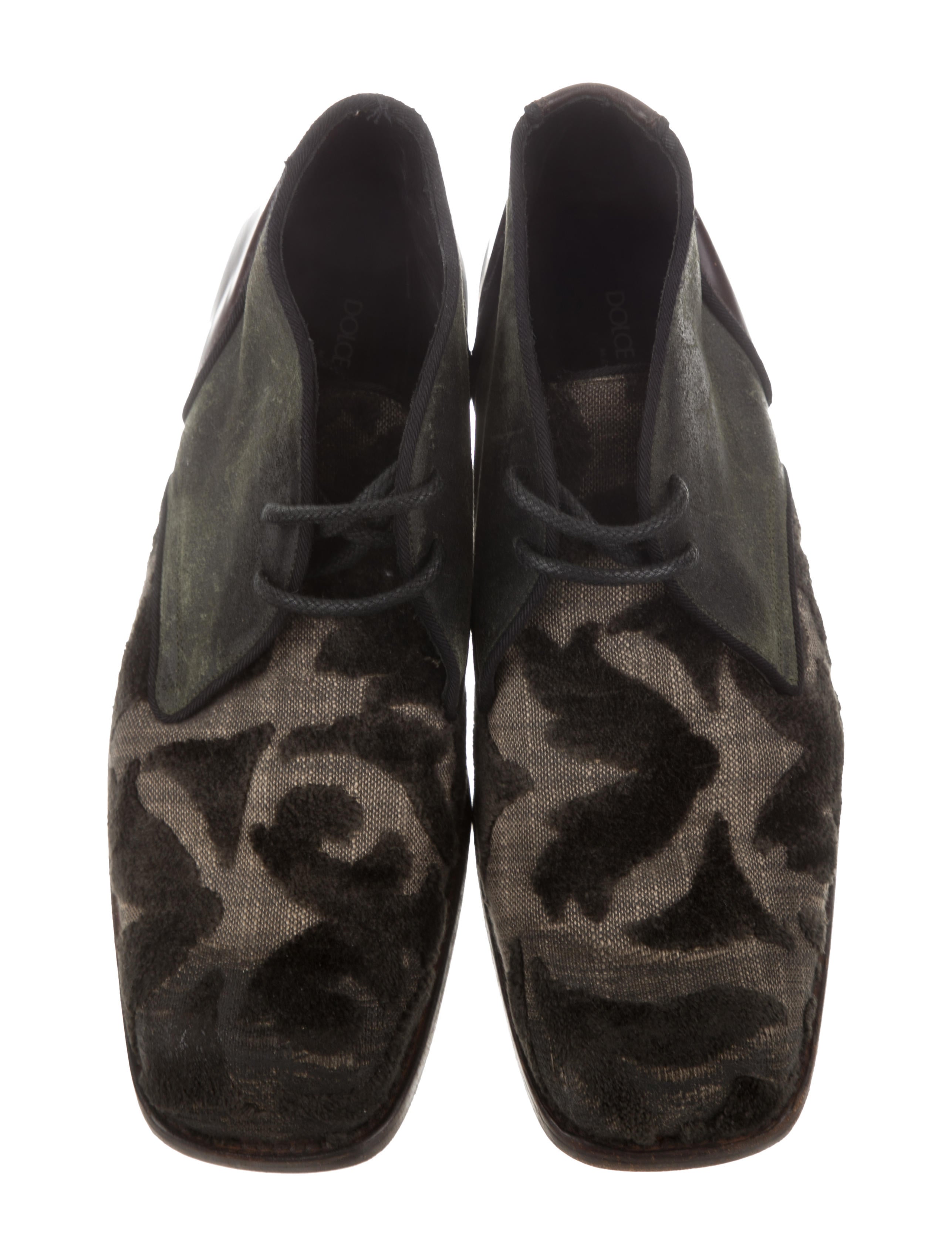 square toe desert boots