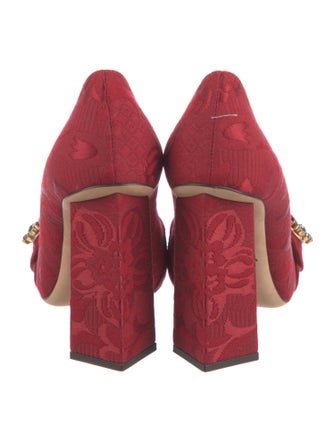 Dolce & Gabbana Crystal Embellishments Pumps