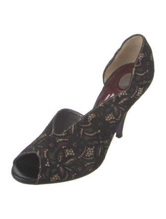 Dolce & Gabbana Lace Pattern D'Orsay Pumps