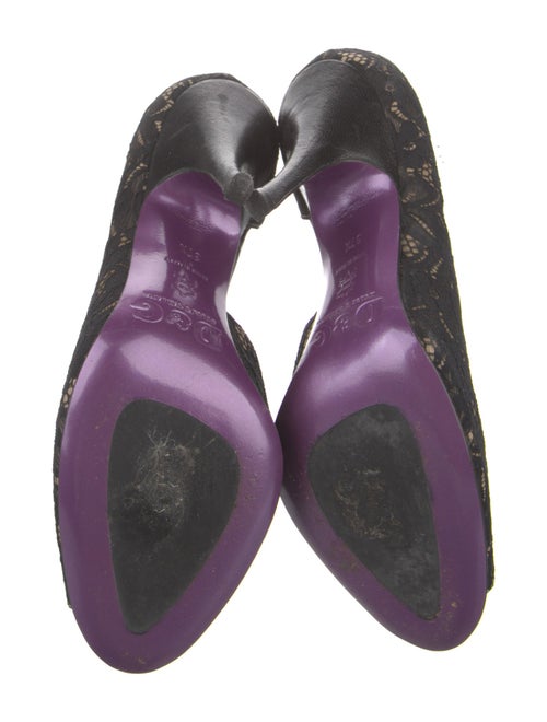 Dolce & Gabbana Lace Pattern D'Orsay Pumps
